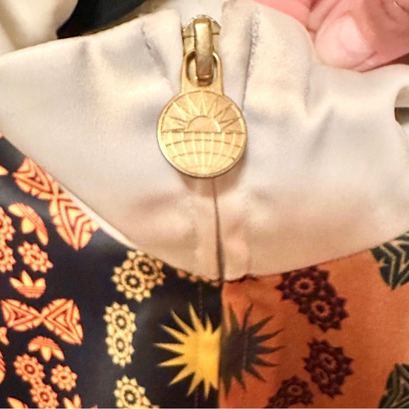 RARE❤️🔥Adidas x YARA SHAHIDI SATIN TRACK JACKET UNISEX Small - Picture 7 of 14